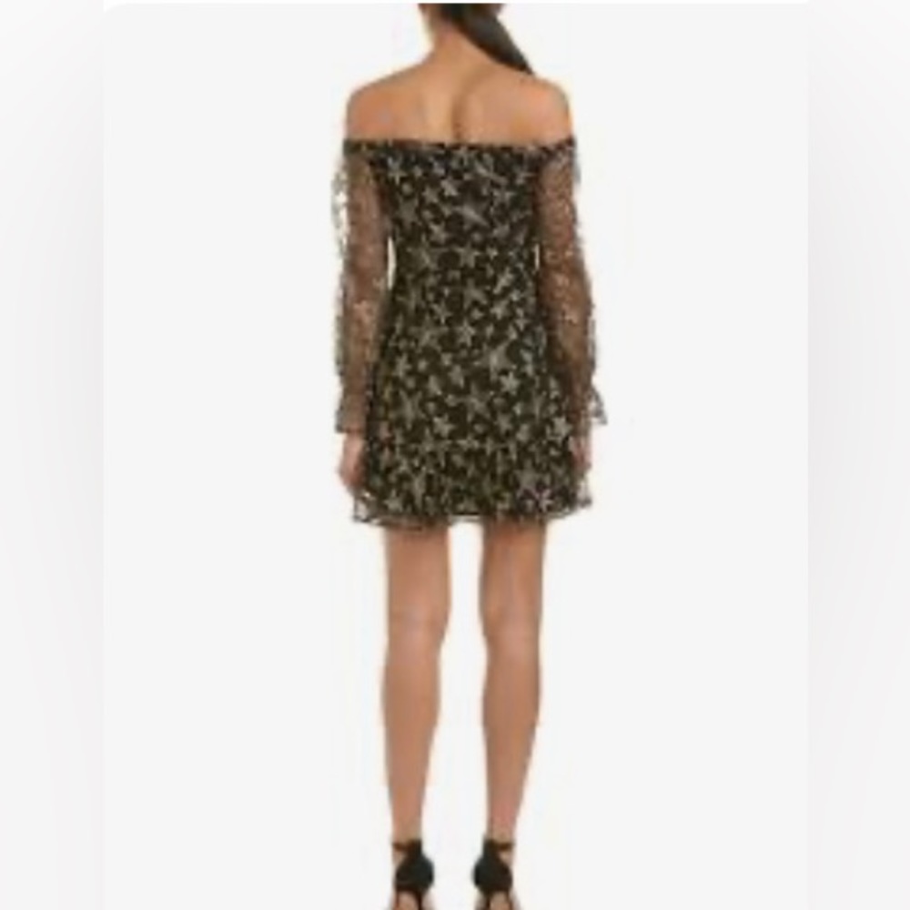 NWOT Sam Edelman Women’s Star Embroidery Off The Shoulder Dress SZ 4 ✨🖤⭐️ - Picture 6 of 11